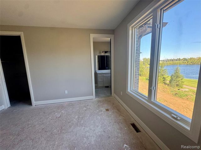 6281 31 Mile Road, Washington, MI 48095