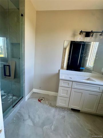 6281 31 Mile Road, Washington, MI 48095