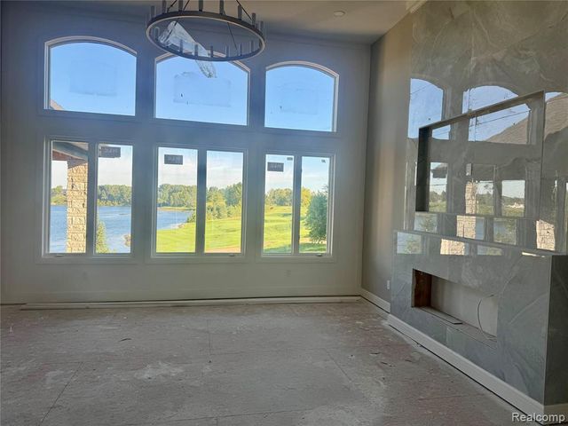 6281 31 Mile Road, Washington, MI 48095
