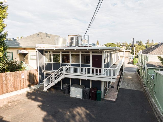 4319 Piedmont Ave, Oakland, CA 94611