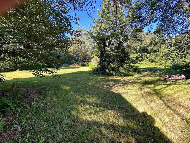 558 Second NH Turnpike, Hillsborough, NH 03244