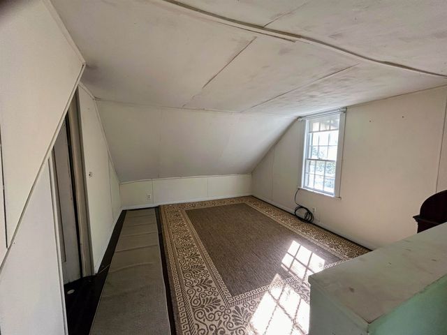 558 Second NH Turnpike, Hillsborough, NH 03244
