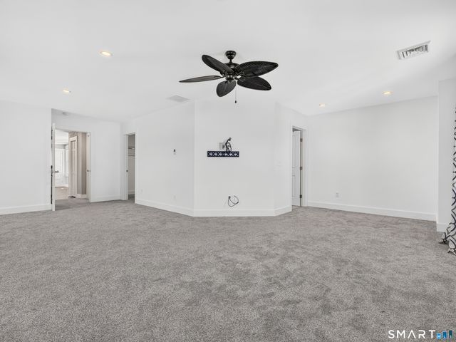 48 Quarry Road, Waterford, CT 06385