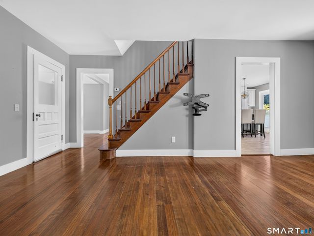 48 Quarry Road, Waterford, CT 06385