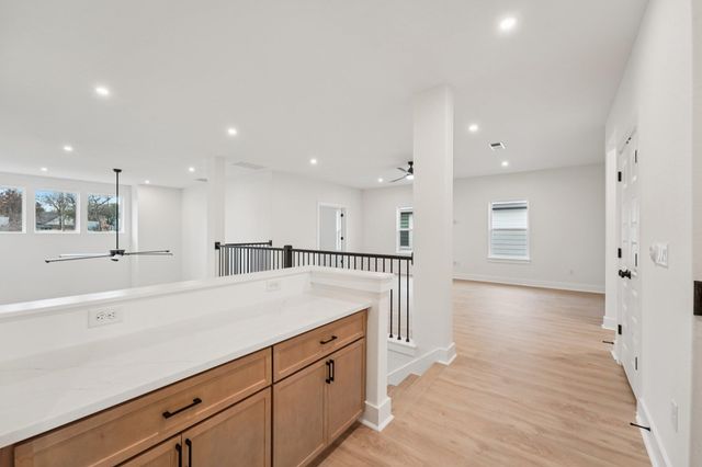 2147 Sarabanda ST, Round Rock, TX 78681