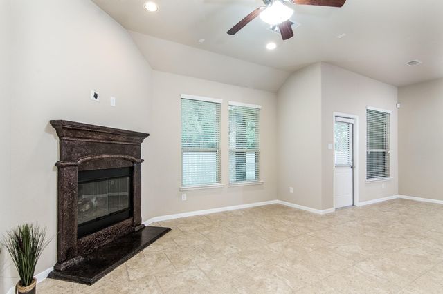 7479 Durango Creek Drive, Magnolia, TX 77354