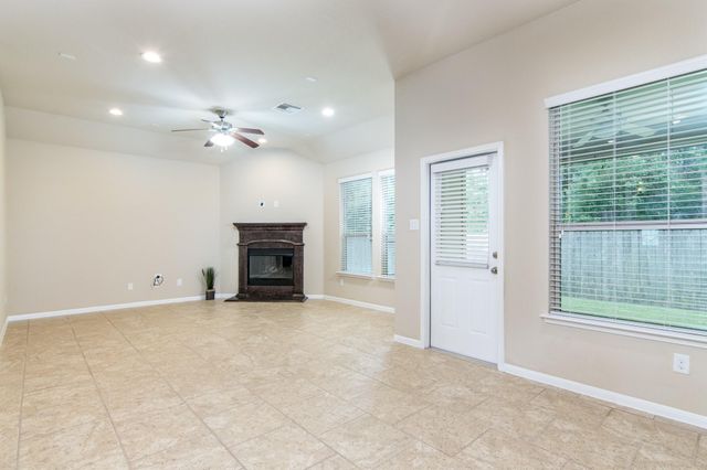 7479 Durango Creek Drive, Magnolia, TX 77354