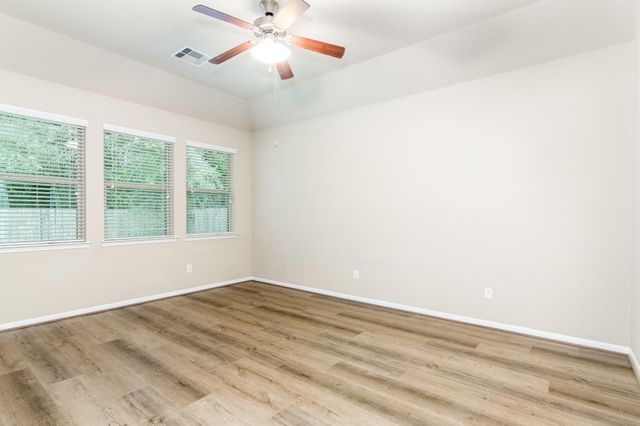 7479 Durango Creek Drive, Magnolia, TX 77354