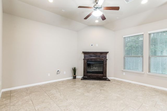 7479 Durango Creek Drive, Magnolia, TX 77354