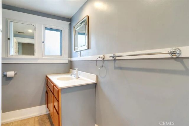 624 S Victoria, Corona, CA 92879