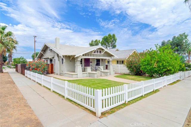 624 S Victoria, Corona, CA 92879