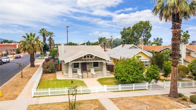624 S Victoria, Corona, CA 92879