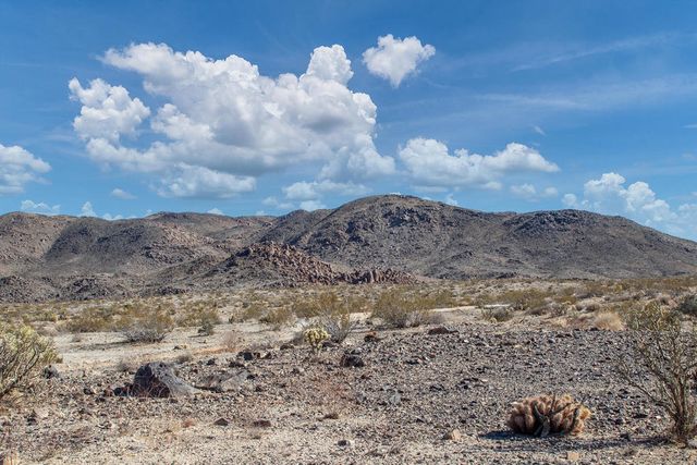 125 Utah Trail, 29 Palms, CA 92277