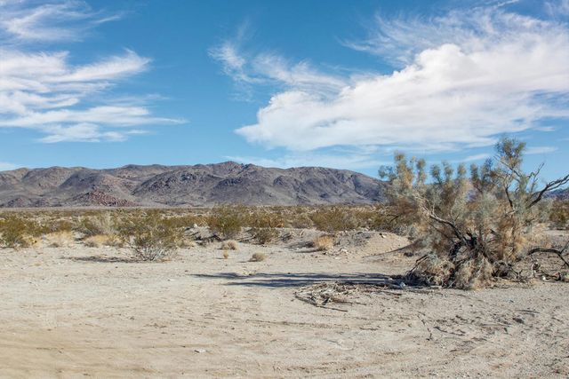 125 Utah Trail, 29 Palms, CA 92277