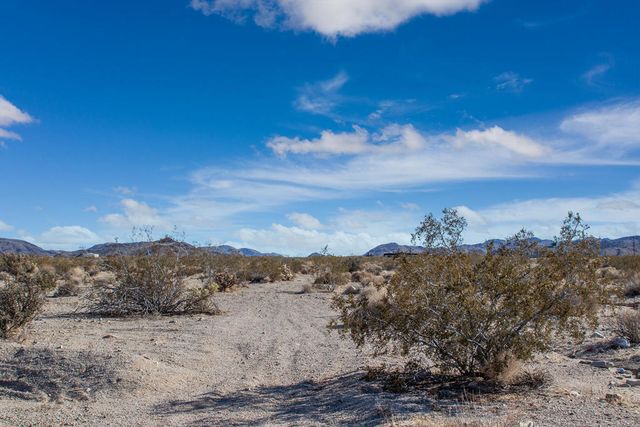 125 Utah Trail, 29 Palms, CA 92277