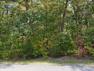 129 FOlkstone Rd, Crossville, TN 38558