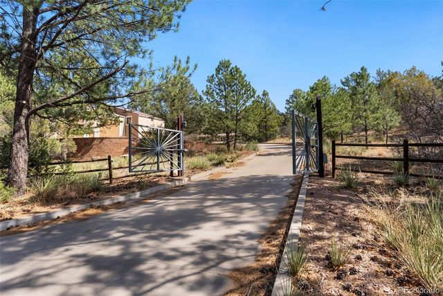 11545 Calle Corvo, Colorado Springs, CO 80926