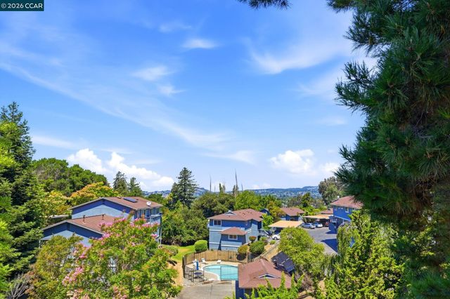 2332 D St, Hayward, CA 94541
