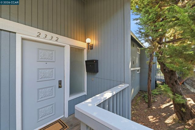 2332 D St, Hayward, CA 94541