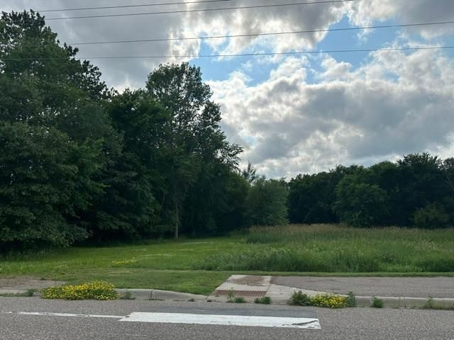 17910 Highway 65 NE, Ham Lake, MN 55304