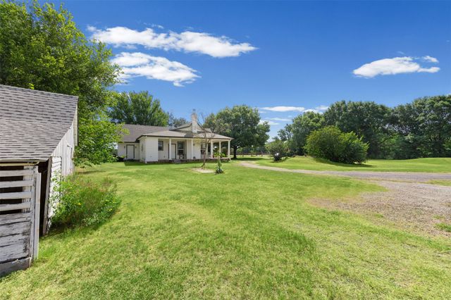 1372 Greathouse Road, Waxahachie, TX 75167