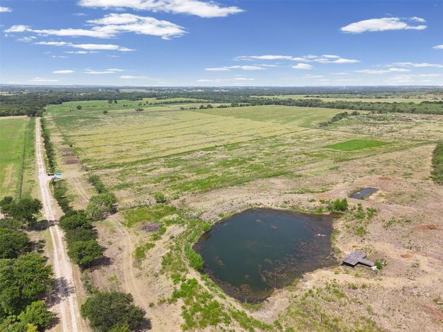 1372 Greathouse Road, Waxahachie, TX 75167