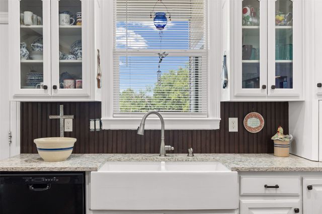 1372 Greathouse Road, Waxahachie, TX 75167