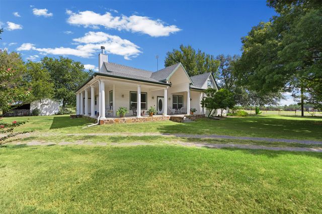 1372 Greathouse Road, Waxahachie, TX 75167