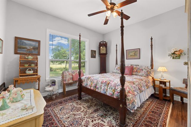 1372 Greathouse Road, Waxahachie, TX 75167