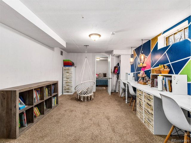 2208 Wyoming Ave, Pueblo, CO 81004