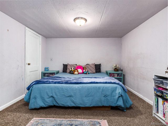 2208 Wyoming Ave, Pueblo, CO 81004