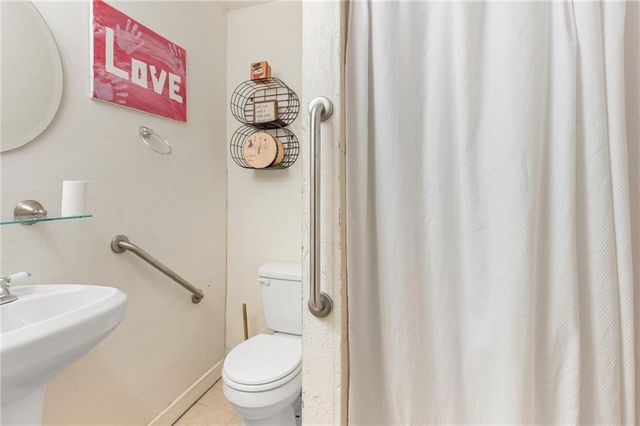 411 Flint Street, Mobile, AL 36604
