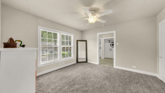 1715 N Oak Avenue, Mineral Wells, TX 76067