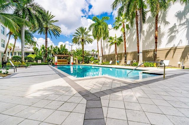 2421 NE 65th Street 309, Fort Lauderdale, FL 33308