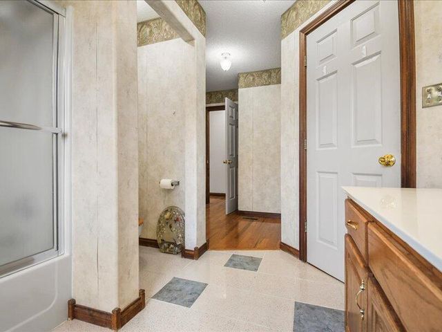 189 Stephens Farm Road, Whitley City, KY 42653