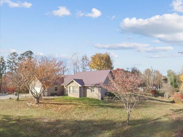 189 Stephens Farm Road, Whitley City, KY 42653