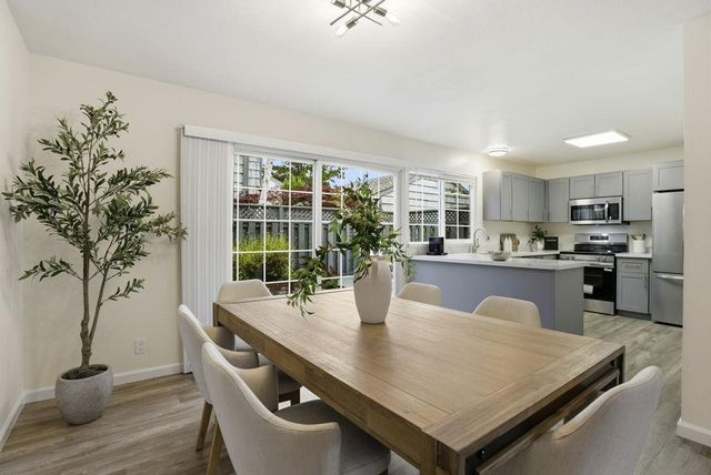 966 Vasco Da Gama Lane, Foster City, CA 94404