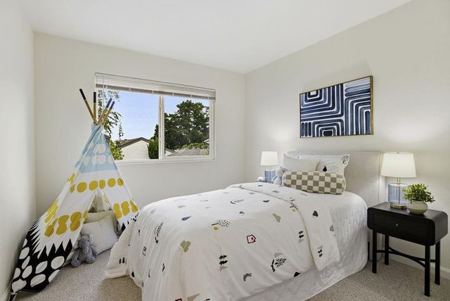 966 Vasco Da Gama Lane, Foster City, CA 94404