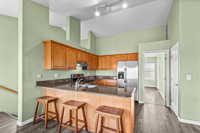 1224 N Modoc Avenue 14, Medford, OR 97504