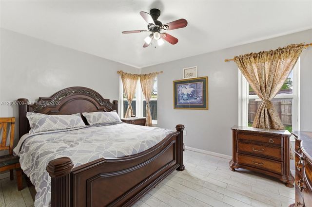 1440 NW 179th Ter, Miami Gardens, FL 33169