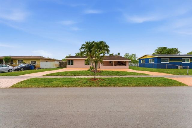 1440 NW 179th Ter, Miami Gardens, FL 33169