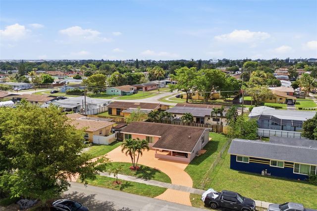 1440 NW 179th Ter, Miami Gardens, FL 33169