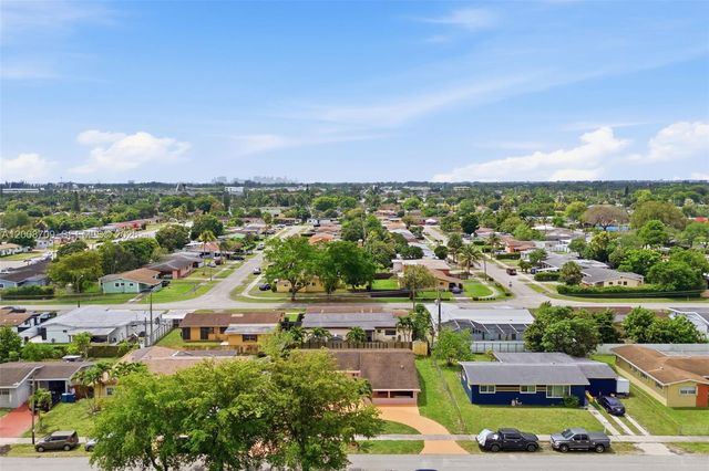 1440 NW 179th Ter, Miami Gardens, FL 33169