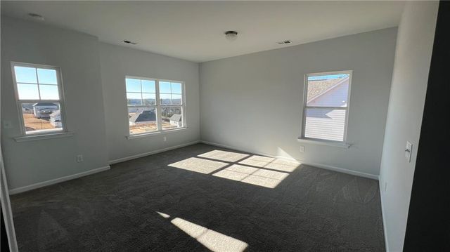 5180 Woodline View Circle, Auburn, GA 30011