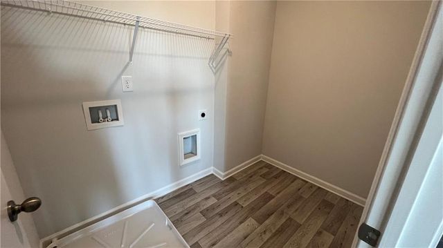 5180 Woodline View Circle, Auburn, GA 30011