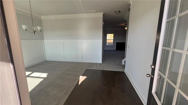 5180 Woodline View Circle, Auburn, GA 30011