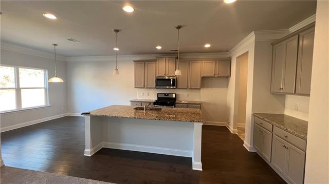 5180 Woodline View Circle, Auburn, GA 30011