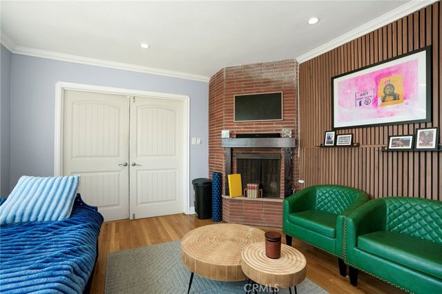 5057 Southridge Avenue, Los Angeles, CA 90043