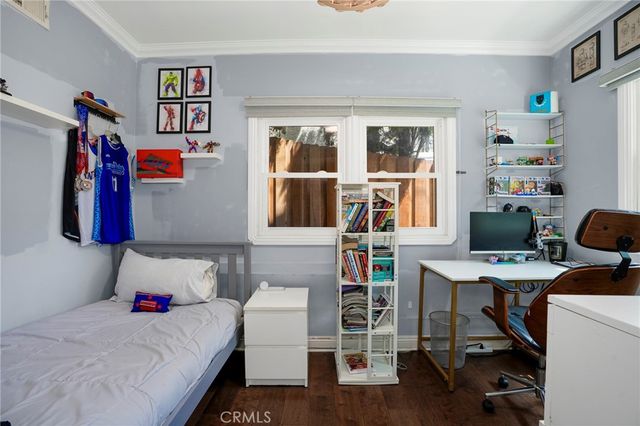5057 Southridge Avenue, Los Angeles, CA 90043
