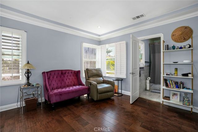 5057 Southridge Avenue, Los Angeles, CA 90043